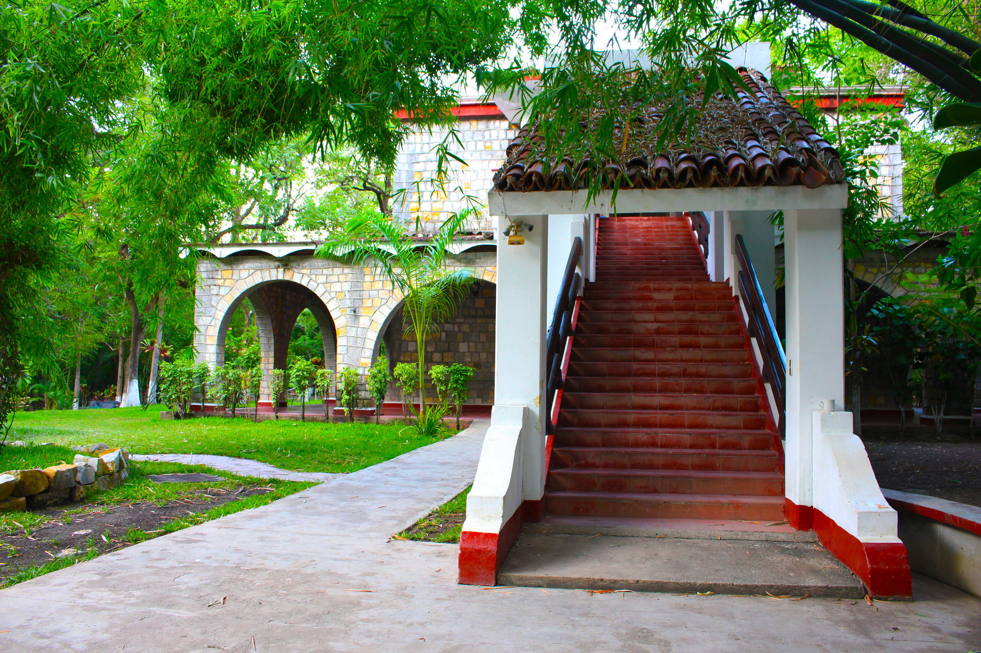 Hotel SPA Taninul Los Puentes Exterior foto